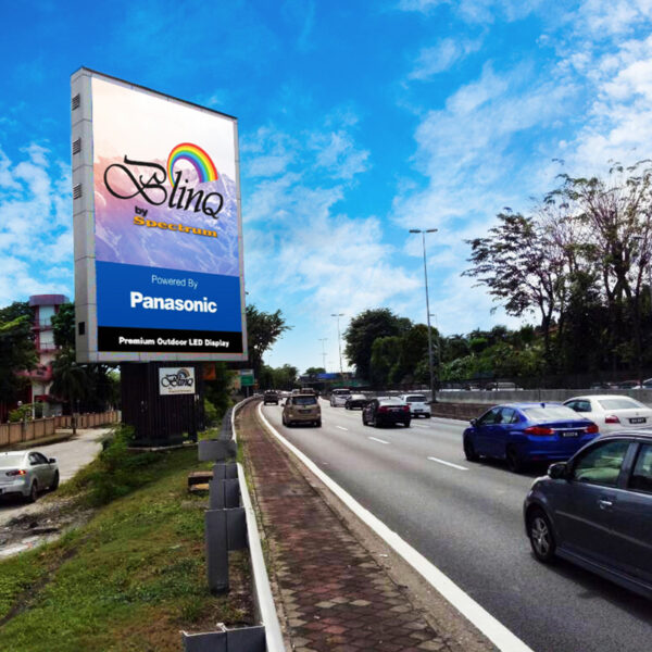 Large Format Digital OOH Screen at Kota Damansara.